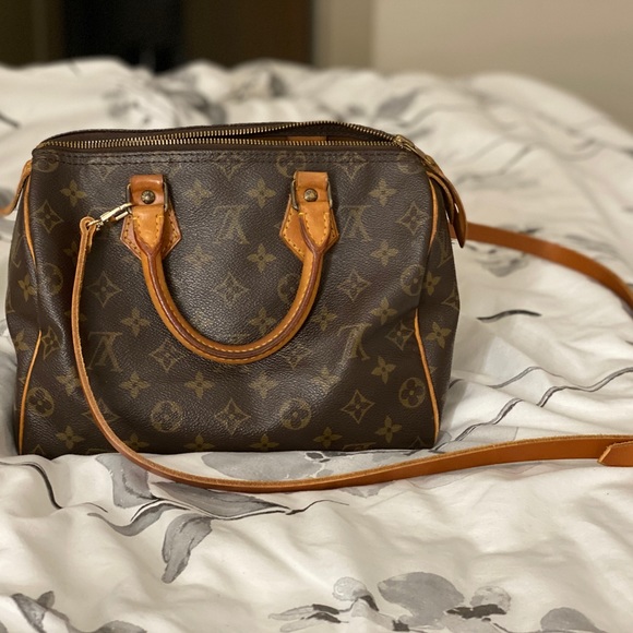 Louis Vuitton Handbags - Authentic Vintage Louis Vuitton Speedy 25